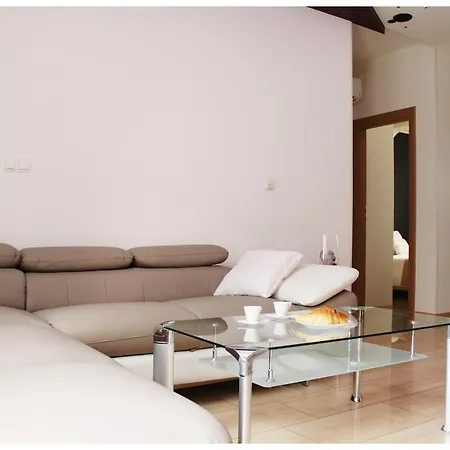 Luxury Jacuzzi Trogir